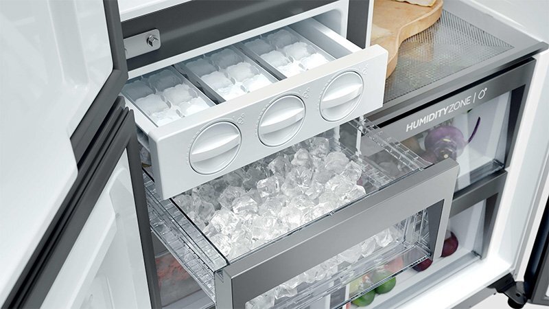 Twist Ice Maker