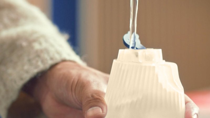 Abnehmbarer 200 ml Wassertank: schnelles Nachf&uuml;llen, ohne Unterbrechung